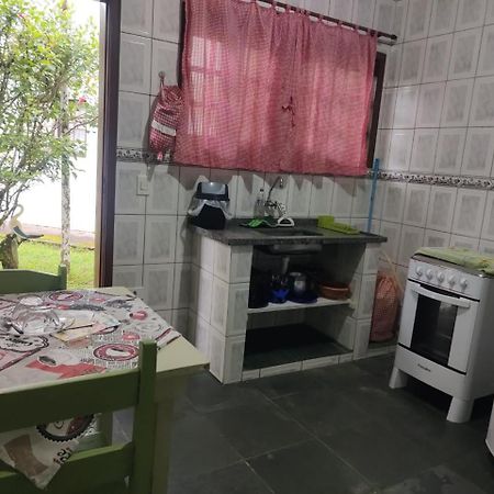 Pousada Porto Aventura -Chales Da Luci Peruíbe Exterior foto